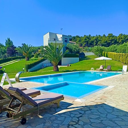 Possidi Hiliadou Boutique Resort מראה חיצוני תמונה