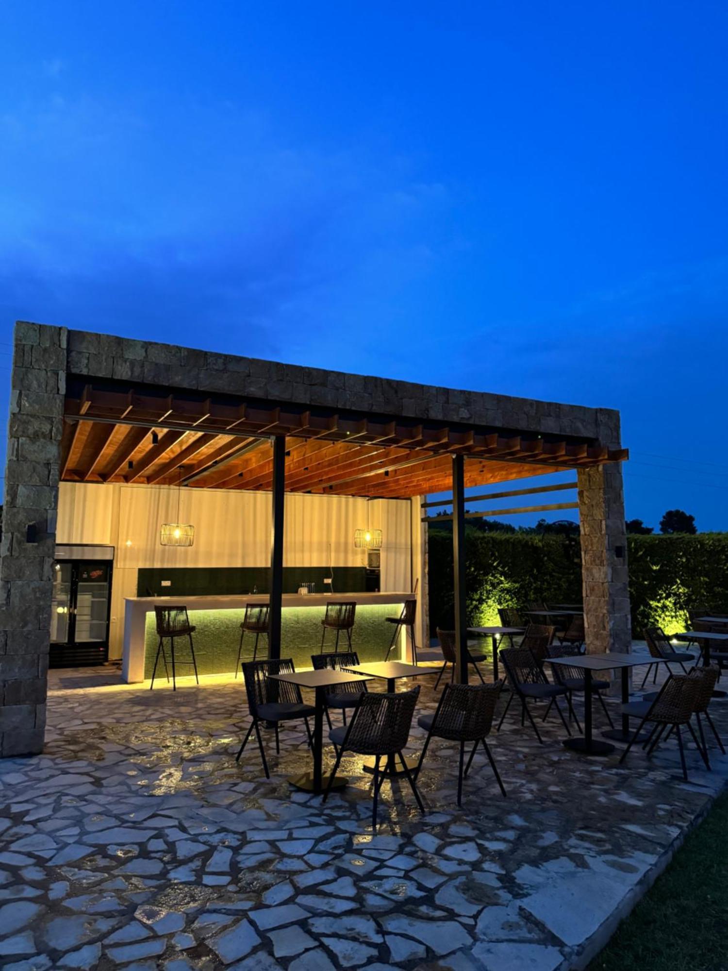 Possidi Hiliadou Boutique Resort מראה חיצוני תמונה